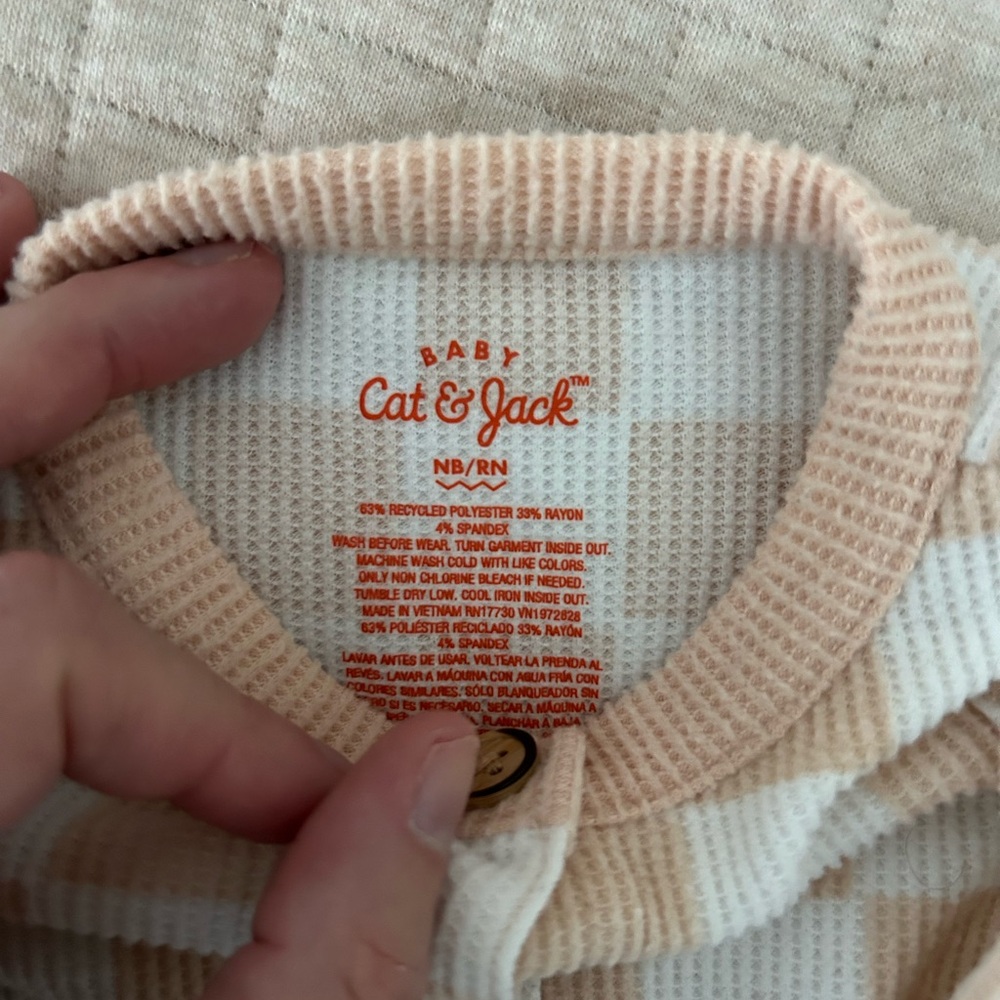 Cat & Jack Baby Knit Romper - Peach and White - Picture 3 of 5